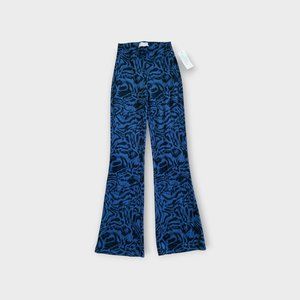 NEW Urban Outfitters Bryn Pull On Flare Pant